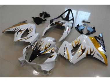 02-13 White Gold Flame Honda VFR800 Motorcycle Fairings