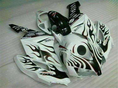 04-05 White Honda CBR1000RR Motorcycle Fairing