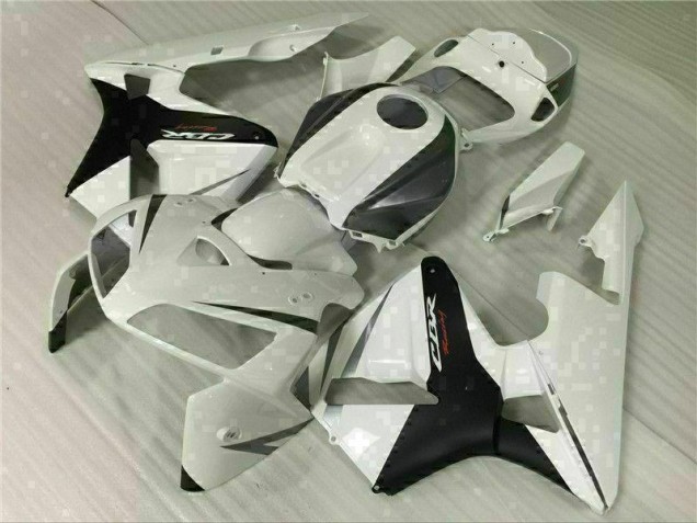 05-06 White Honda CBR600RR Motorcycle Fairing & Bodywork 05-06 White Honda CBR600RR Motorcycle Fairing & Bodywork